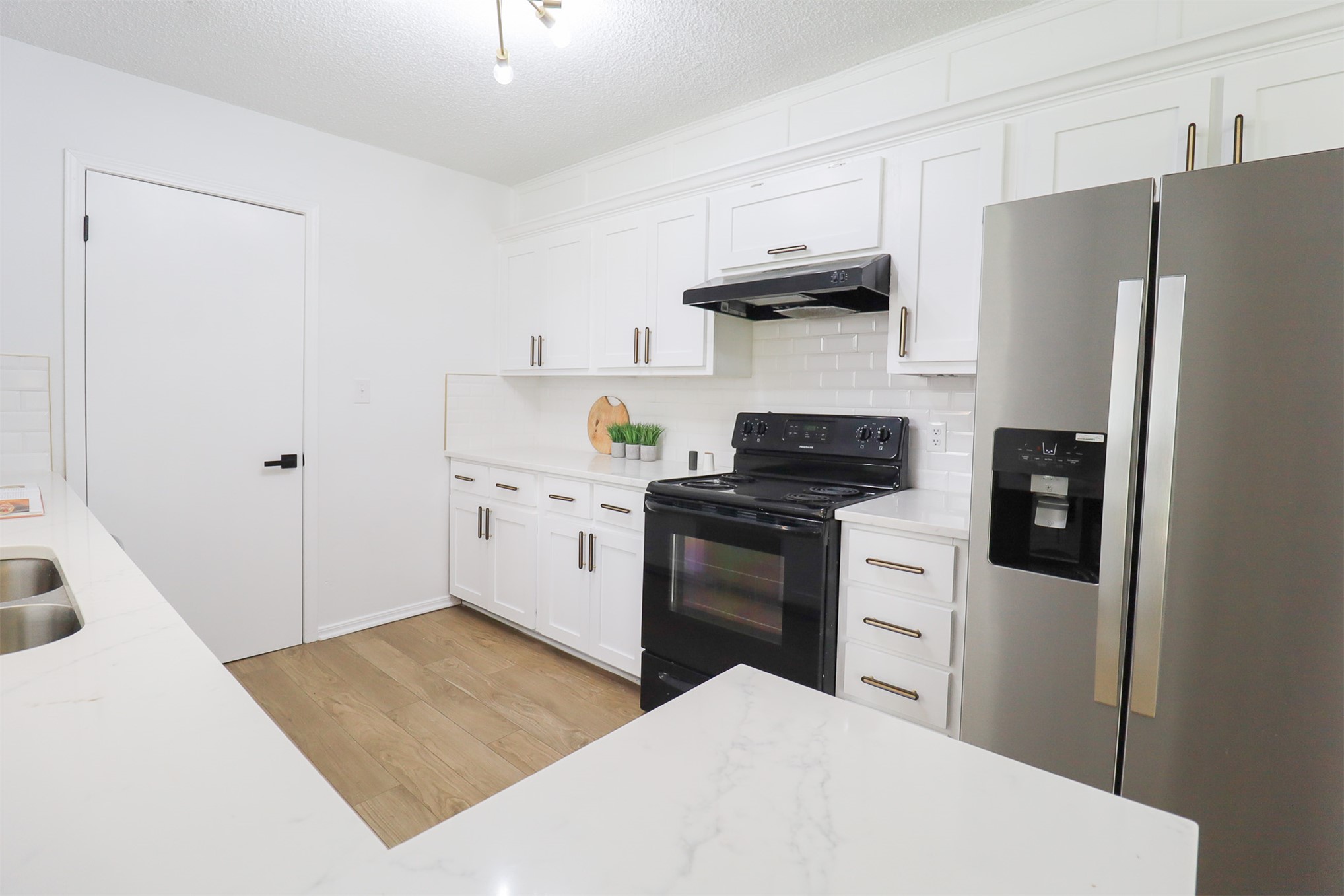 110 E 9th Street S