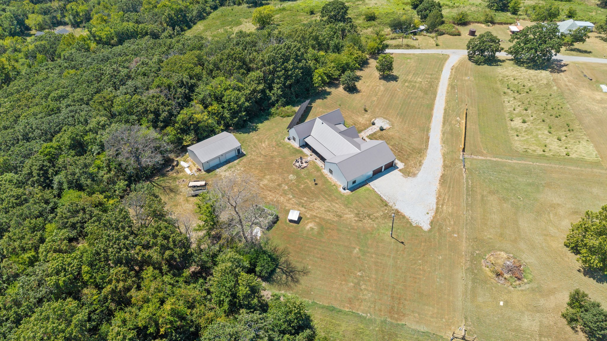 5086 N 427 Road