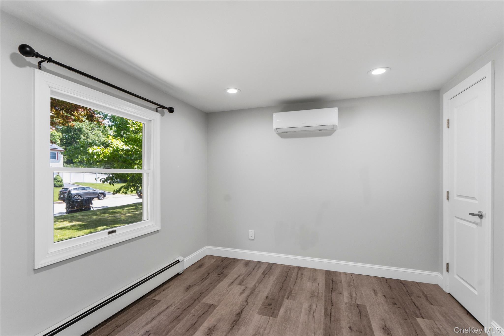 26 Halfcircle Drive