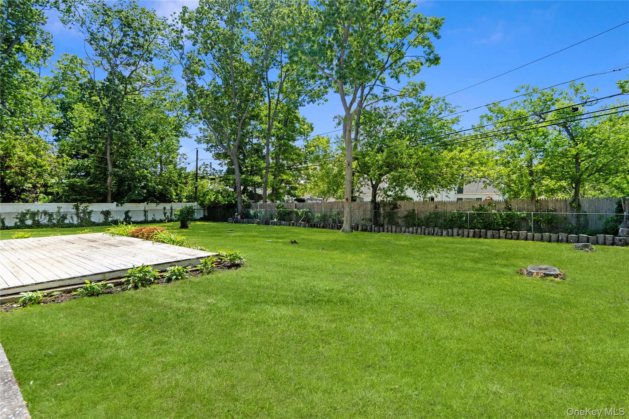 26 Halfcircle Drive
