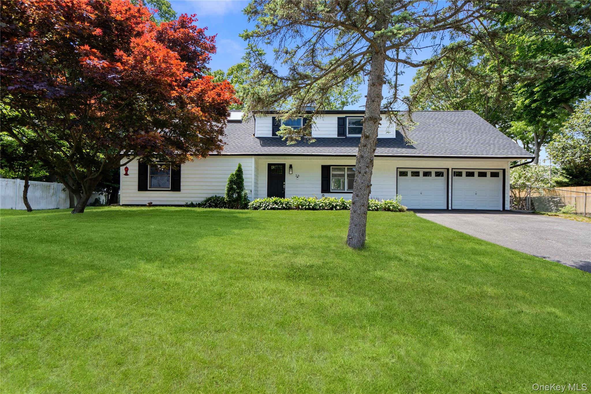 26 Halfcircle Drive