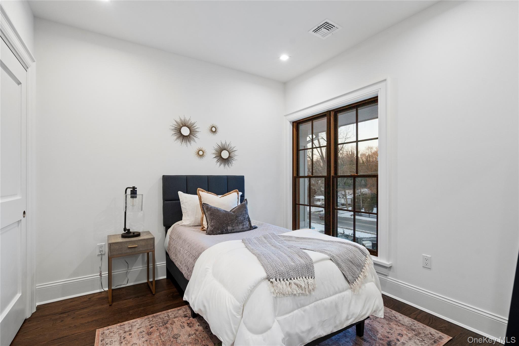 133 Spring Road Unit: 1