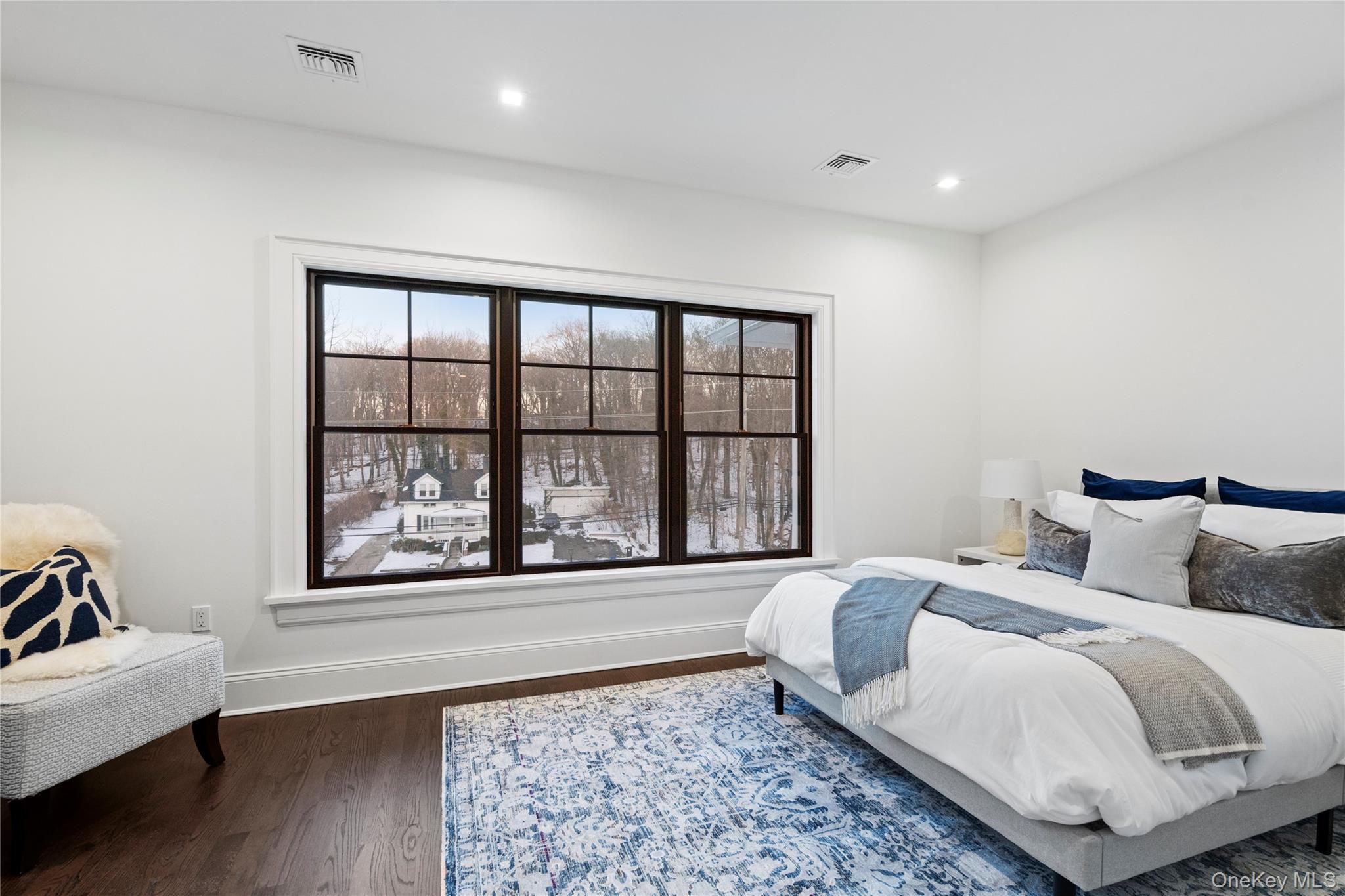 133 Spring Road Unit: 1