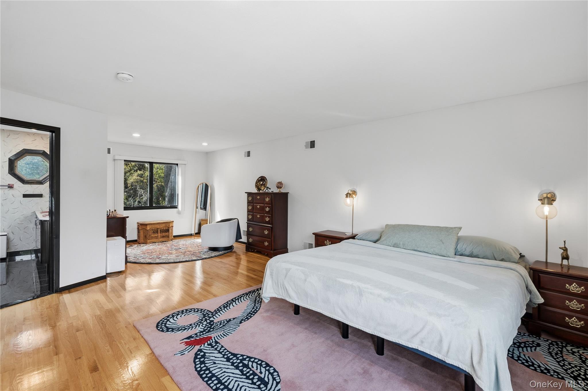 5 Lansing Lane