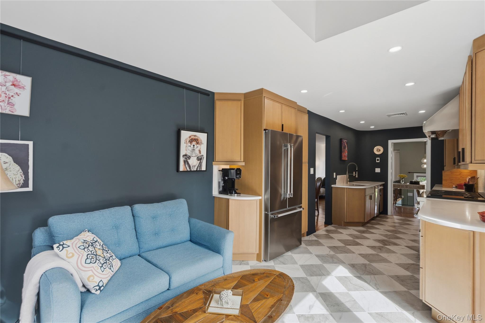 5 Lansing Lane