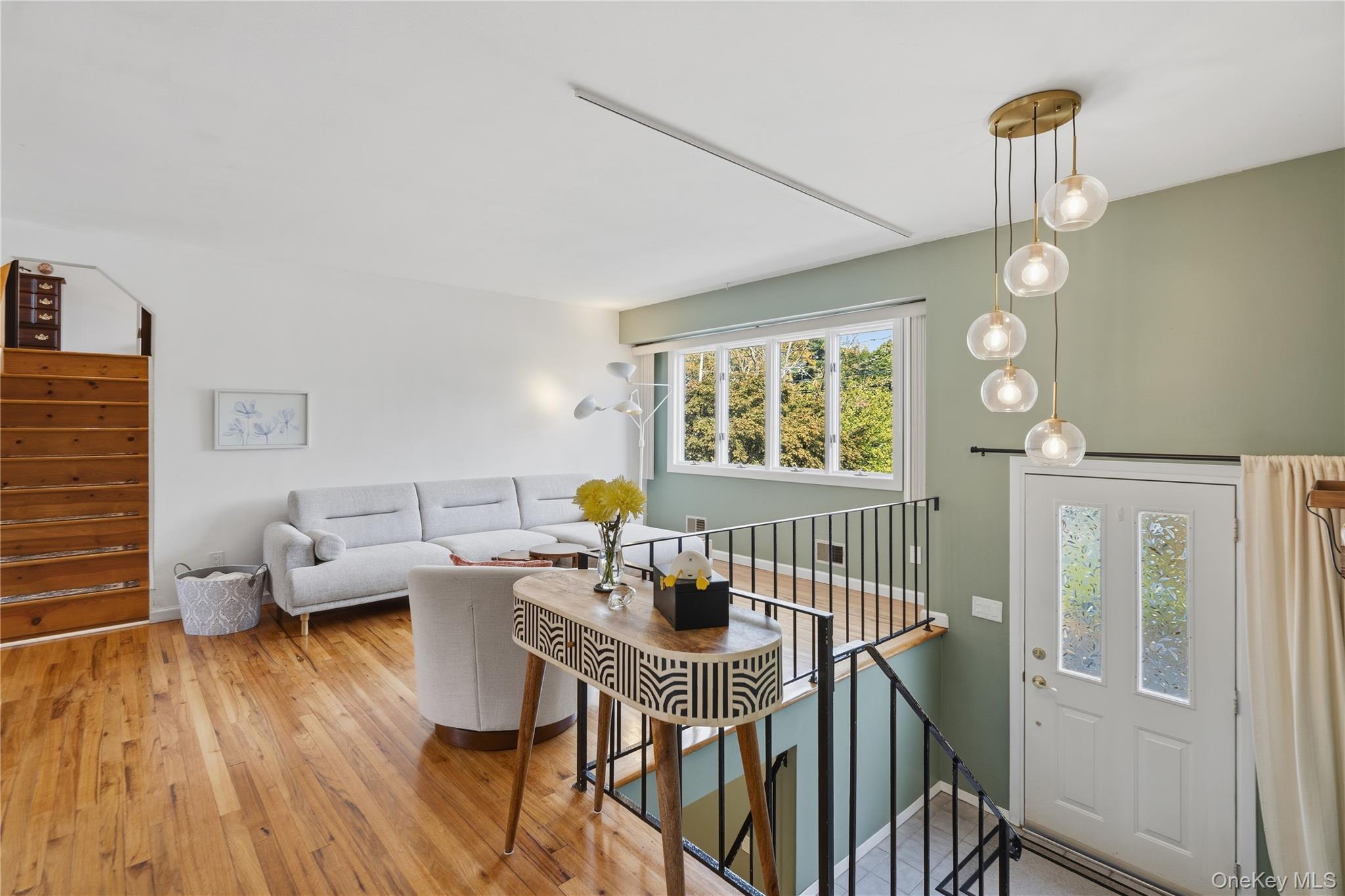 5 Lansing Lane