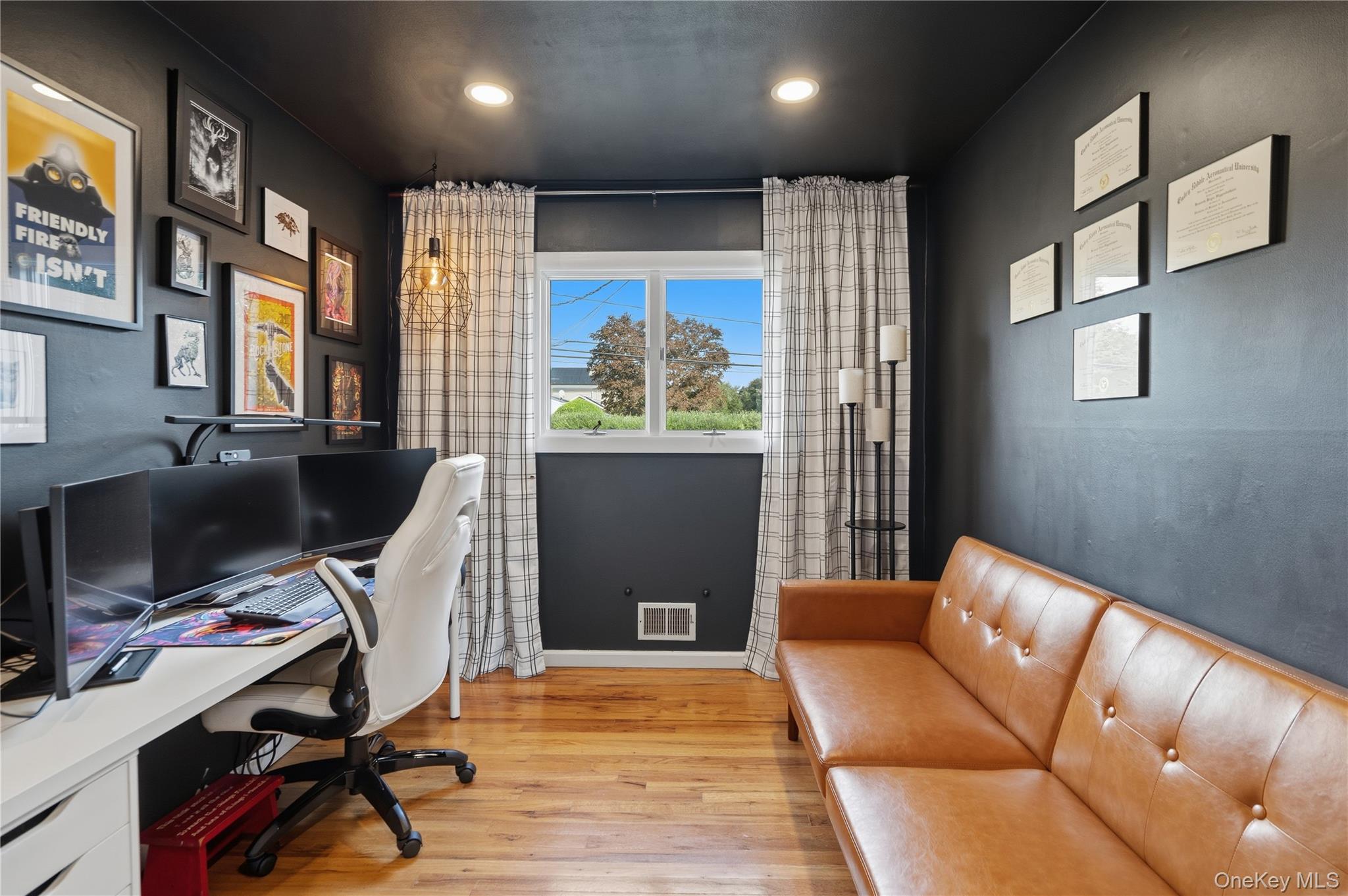 5 Lansing Lane