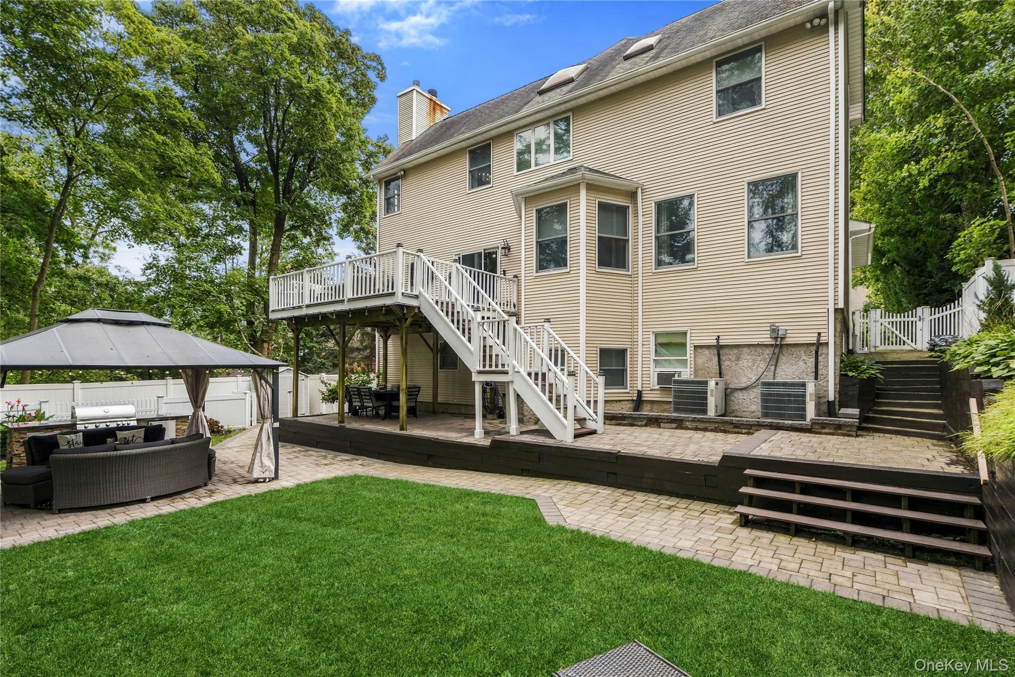 7 Platt Place