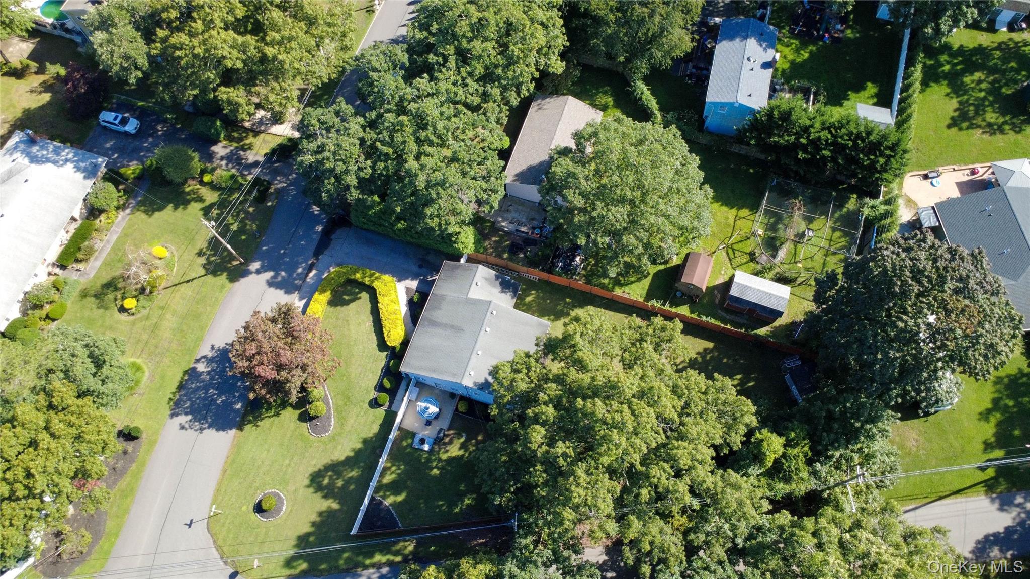 22 Half Moon Pond Road