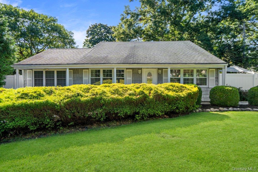 22 Half Moon Pond Road