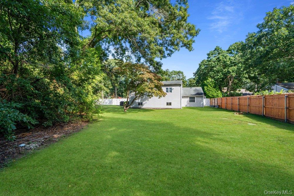 22 Half Moon Pond Road