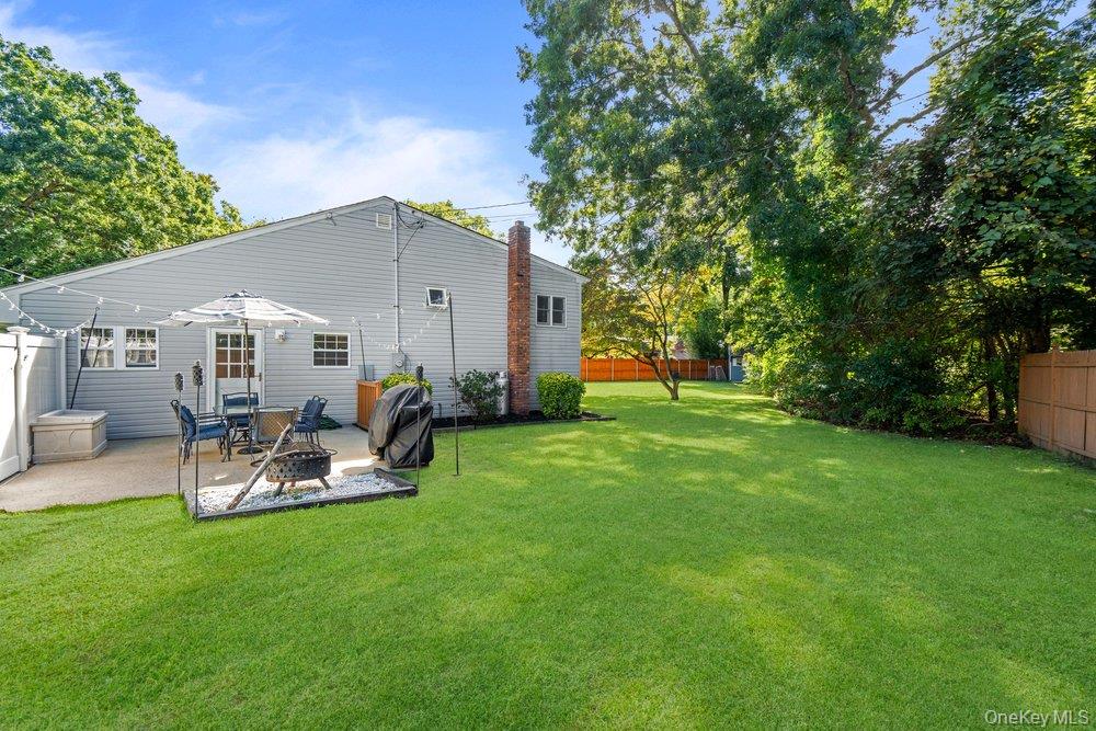 22 Half Moon Pond Road