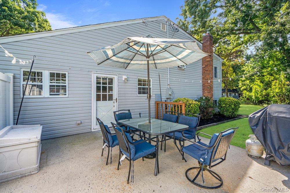 22 Half Moon Pond Road