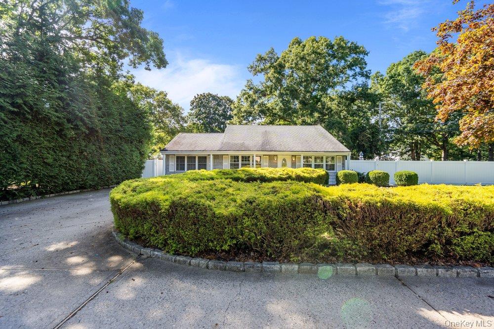 22 Half Moon Pond Road