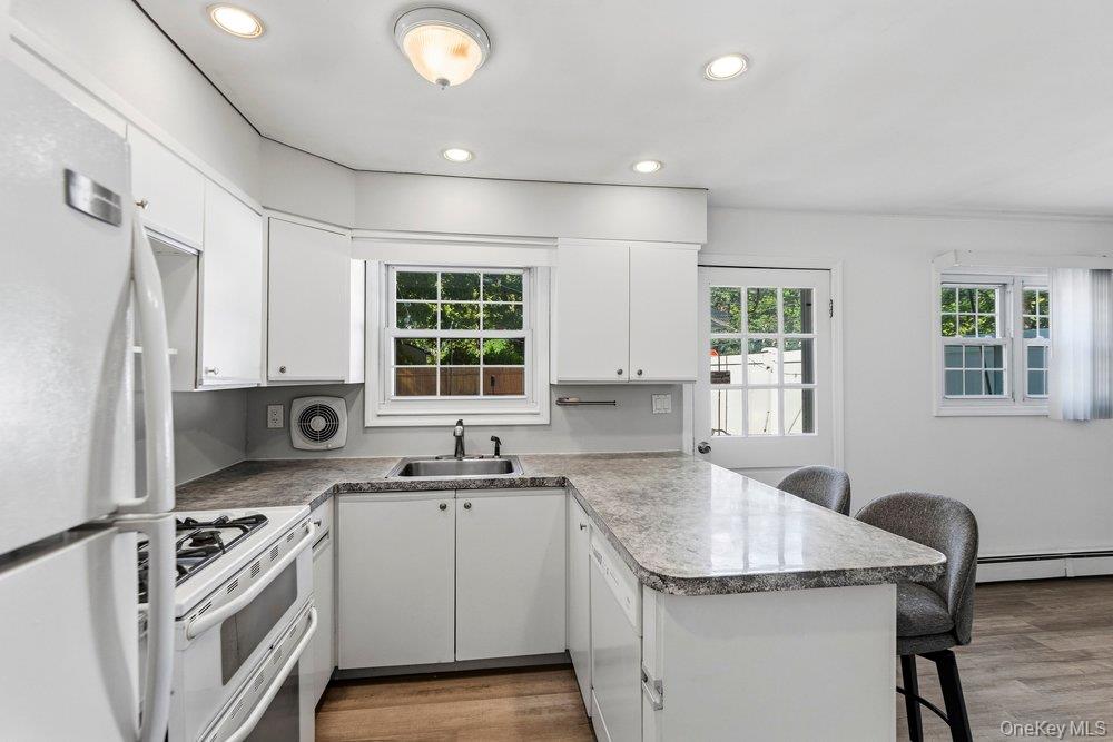 22 Half Moon Pond Road