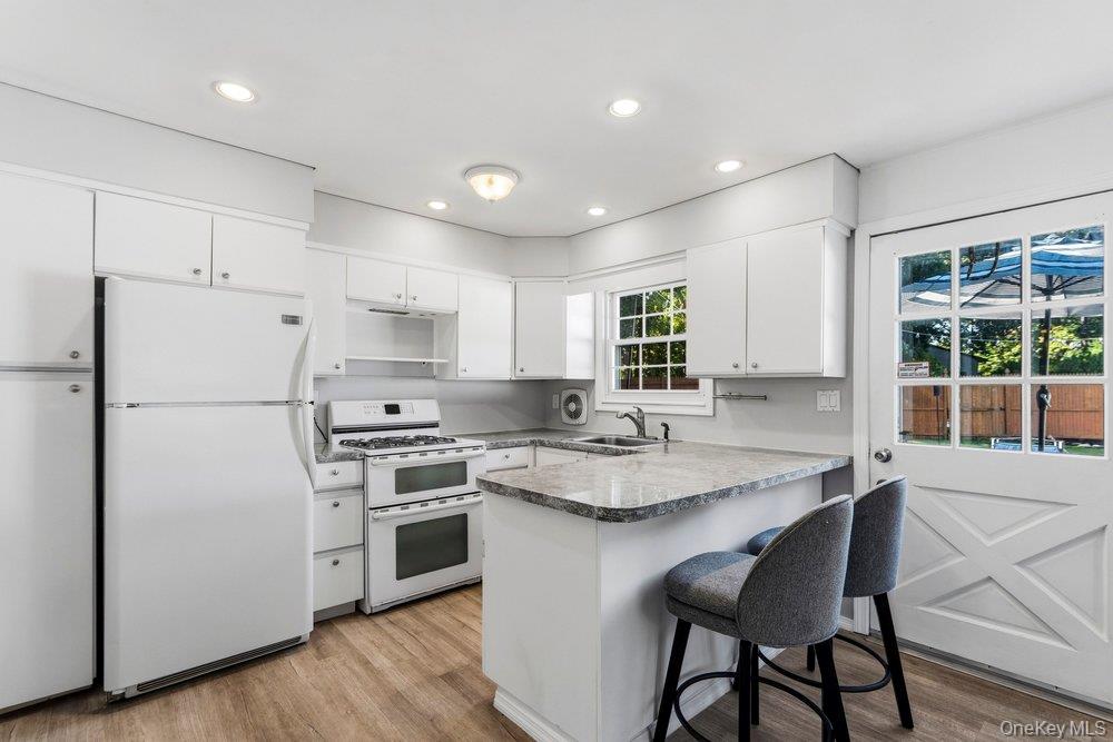 22 Half Moon Pond Road