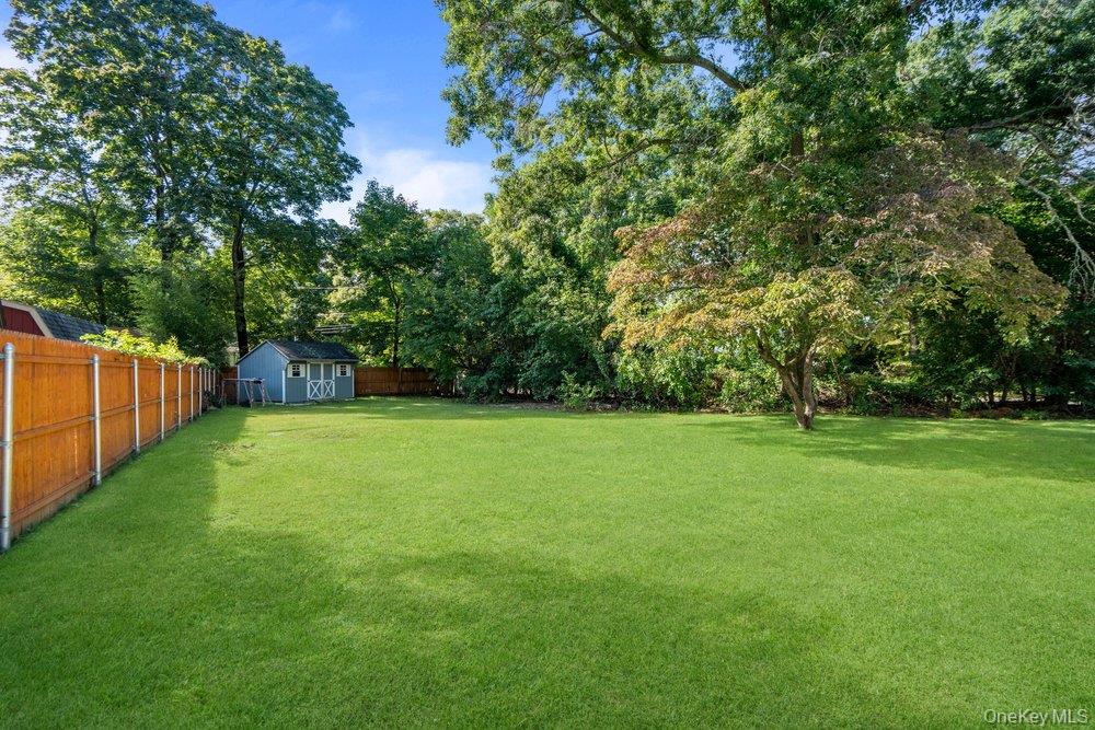 22 Half Moon Pond Road