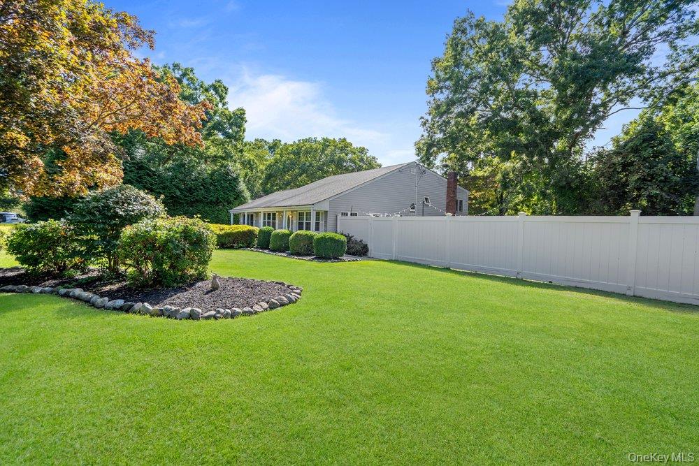 22 Half Moon Pond Road