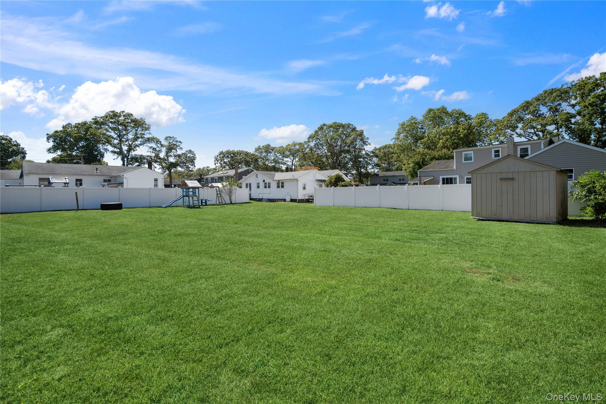 87 Whitman Avenue