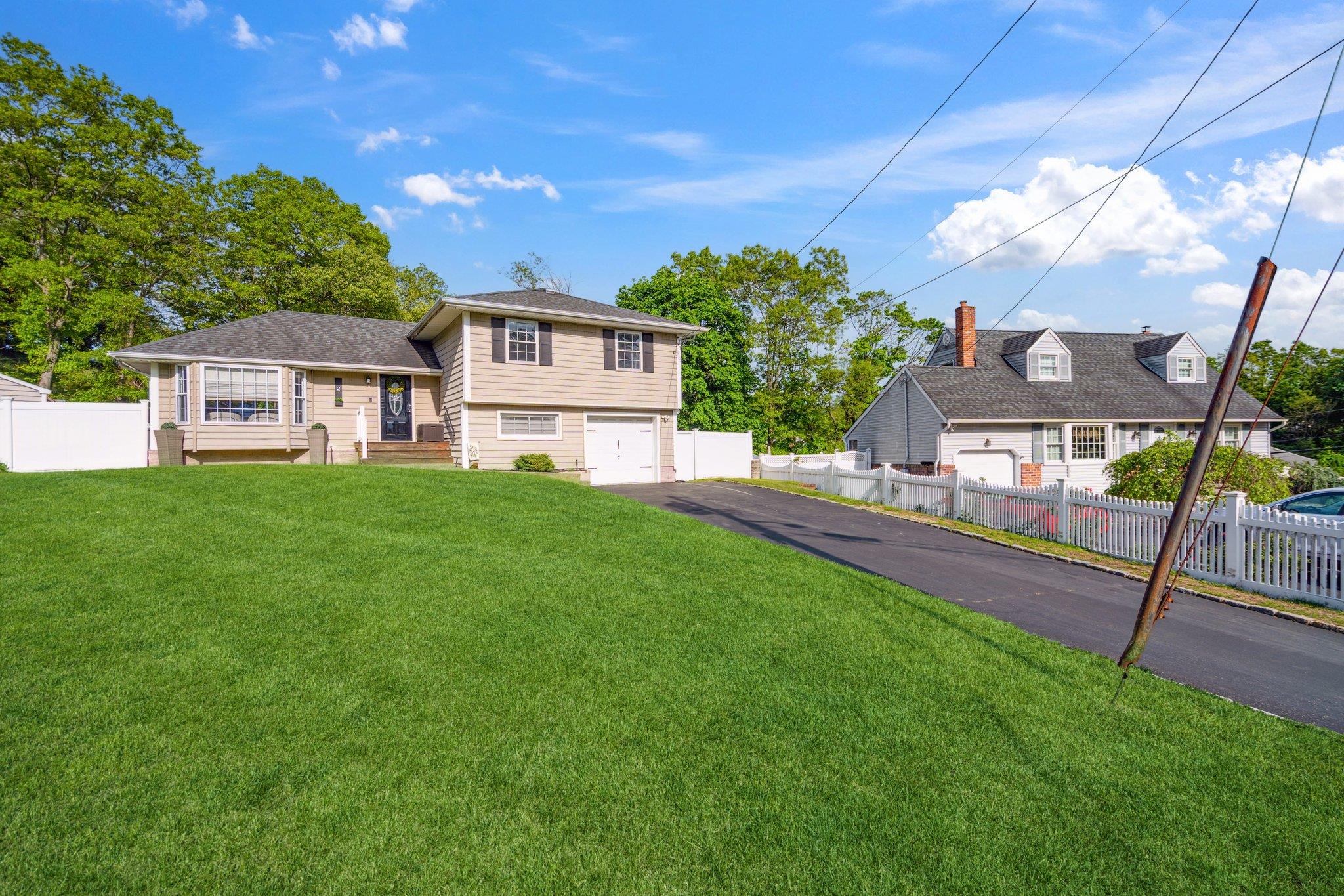 2 Cornell Court N