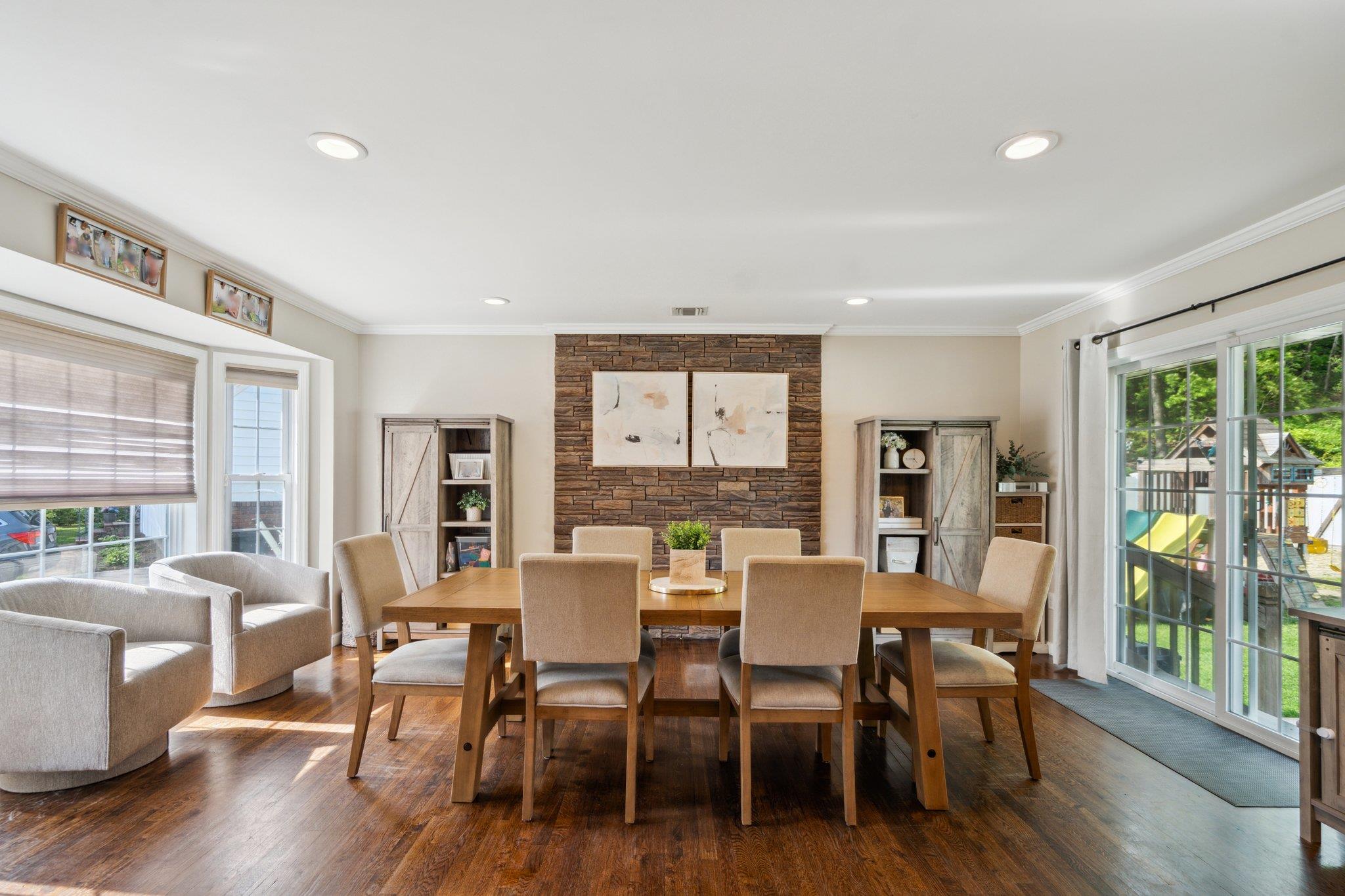 2 Cornell Court N