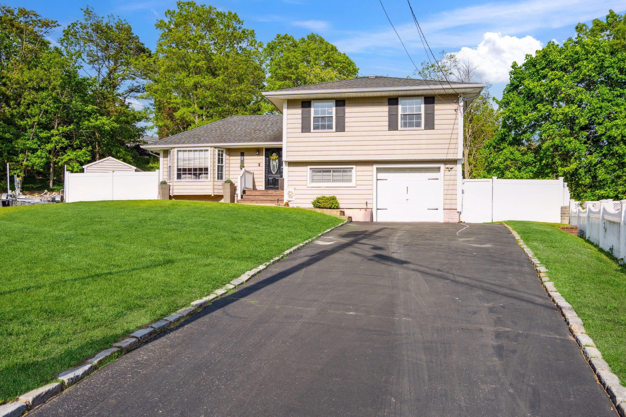 2 Cornell Court N