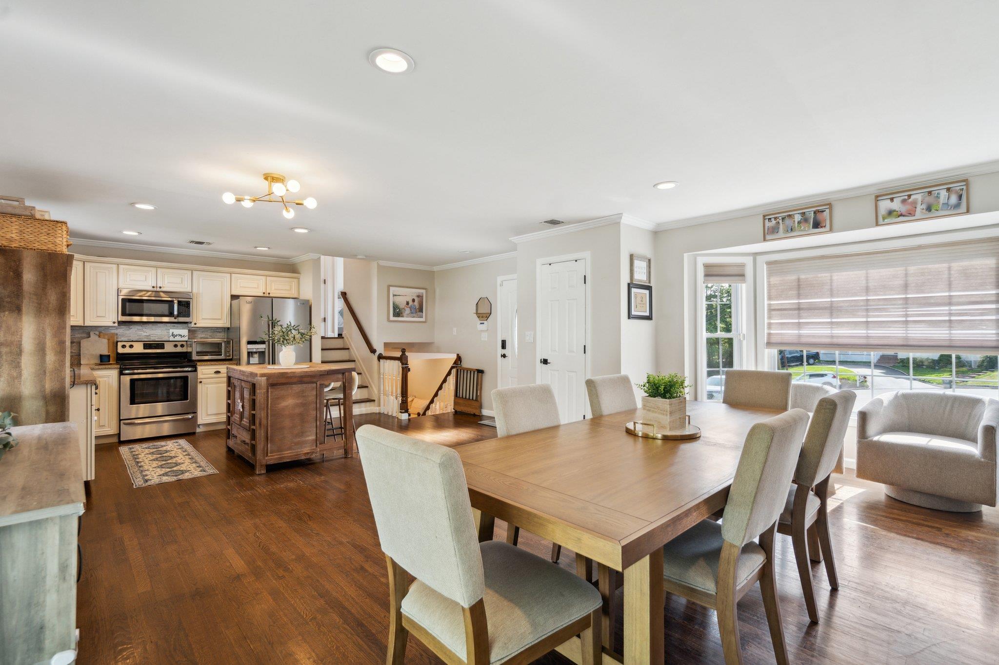 2 Cornell Court N