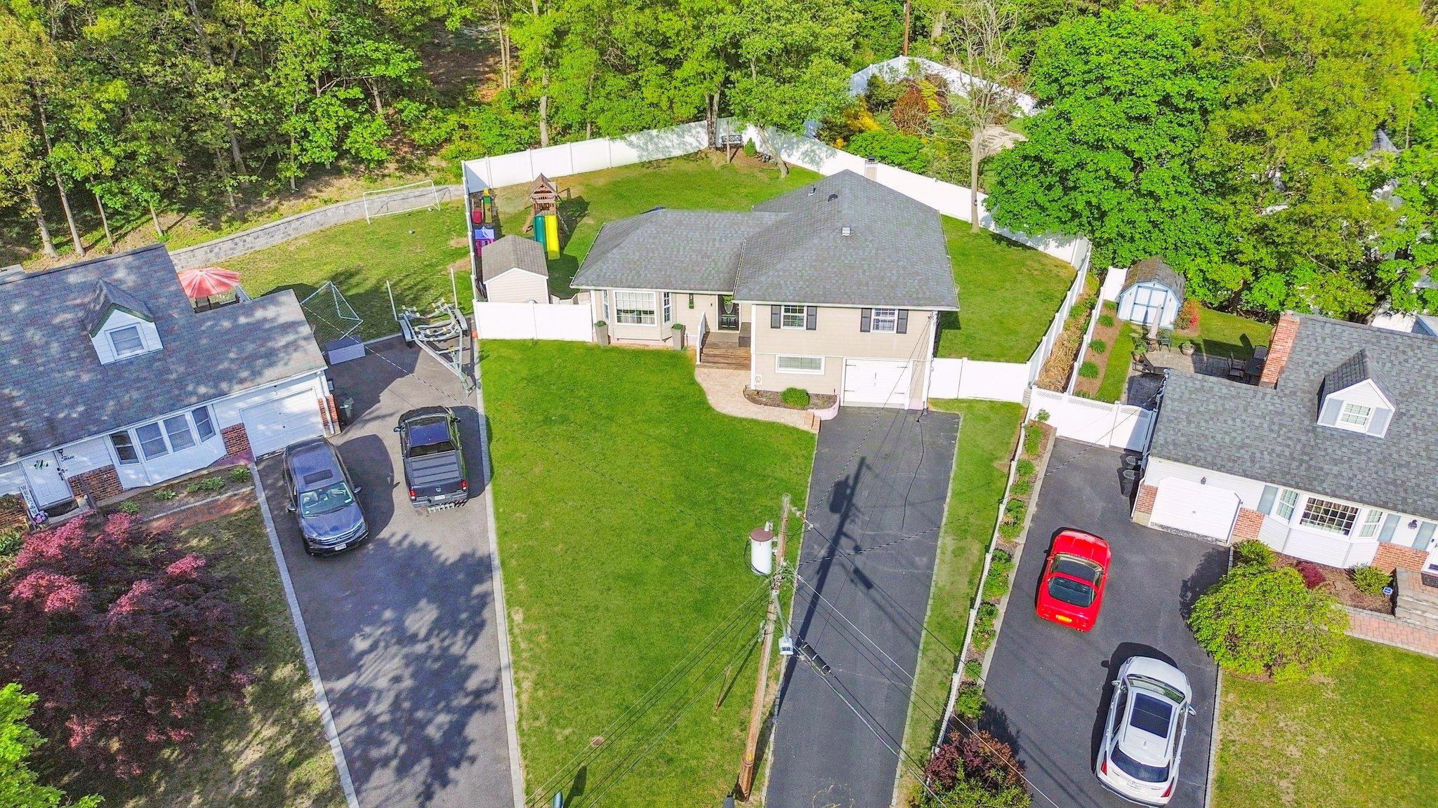 2 Cornell Court N