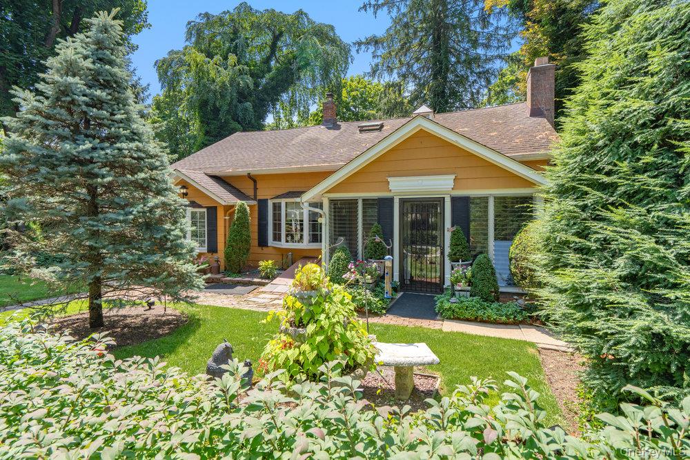 6 Valentine Avenue
