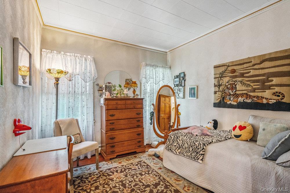 6 Valentine Avenue
