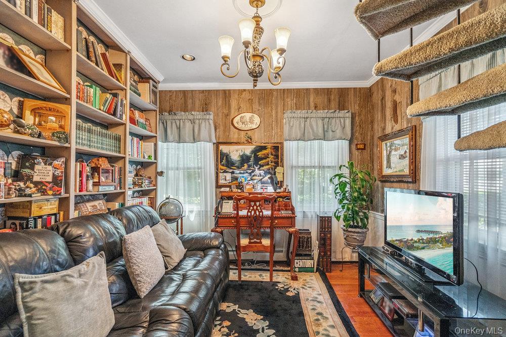 6 Valentine Avenue
