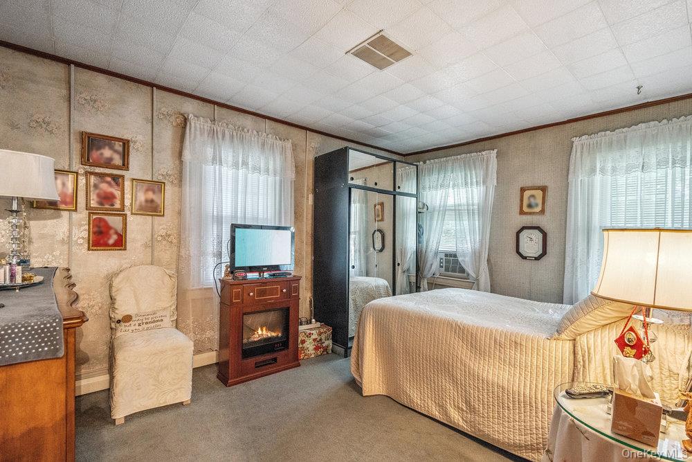 6 Valentine Avenue