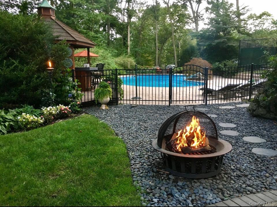 25 Surry Hill Place