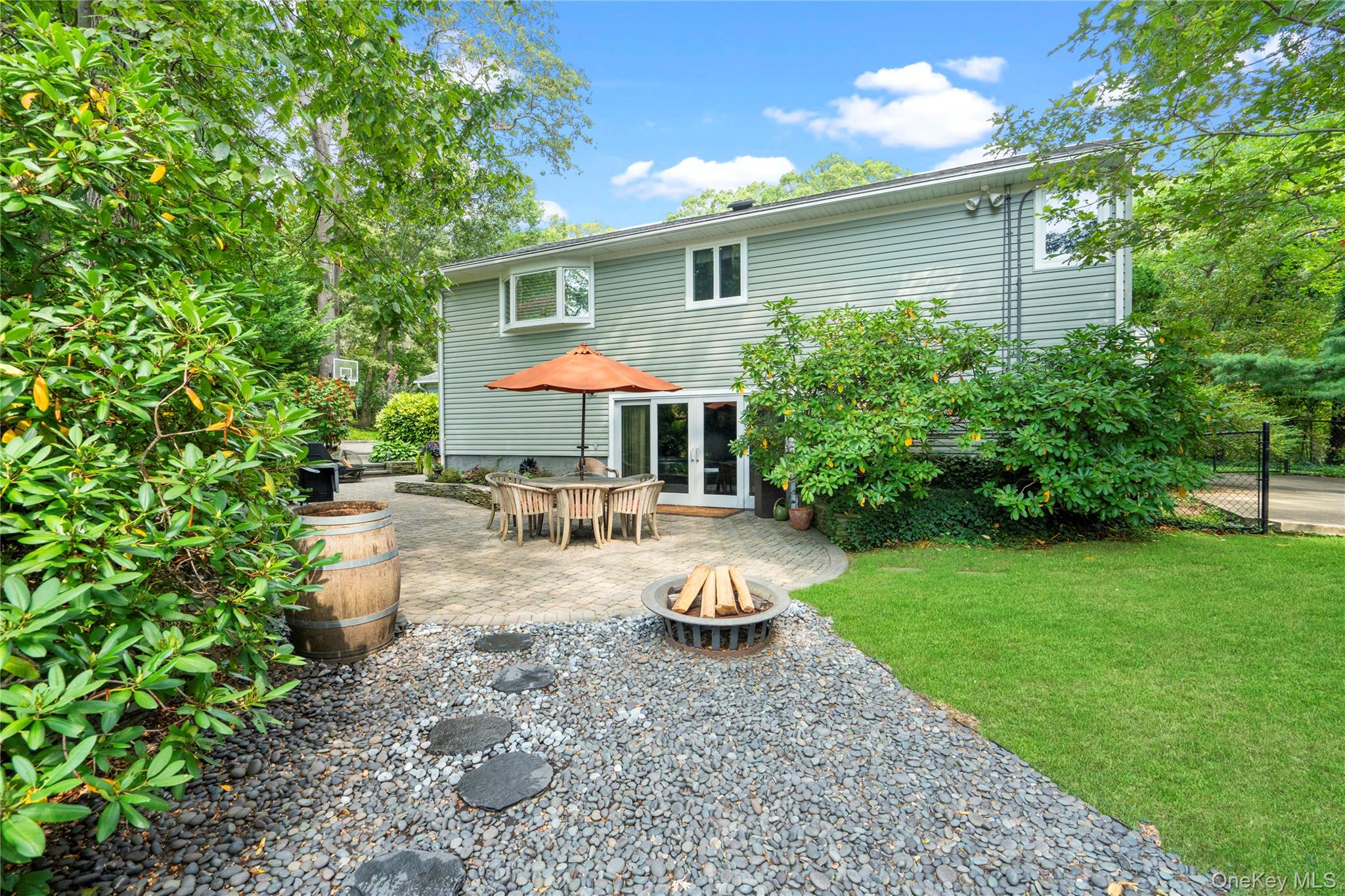 25 Surry Hill Place