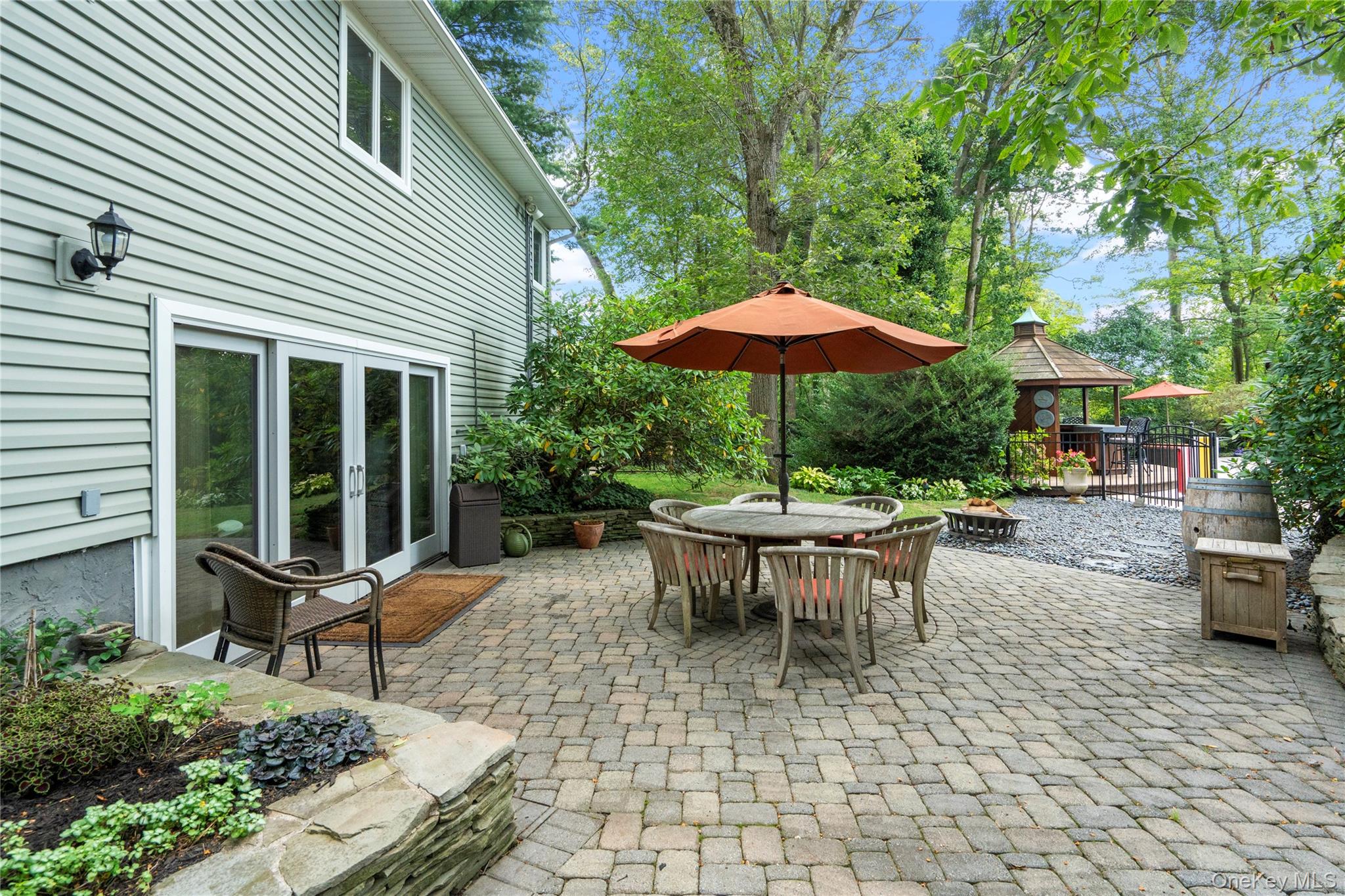 25 Surry Hill Place