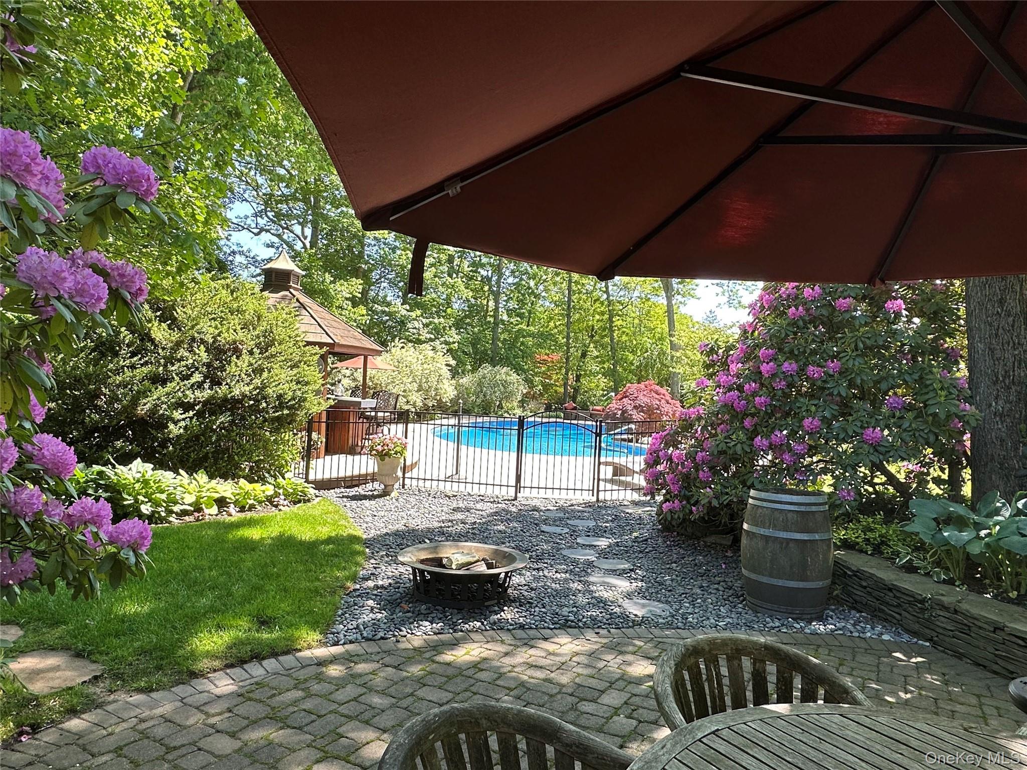 25 Surry Hill Place