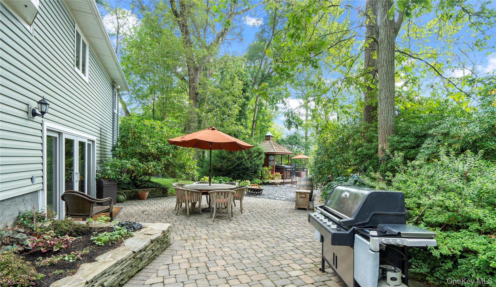 25 Surry Hill Place