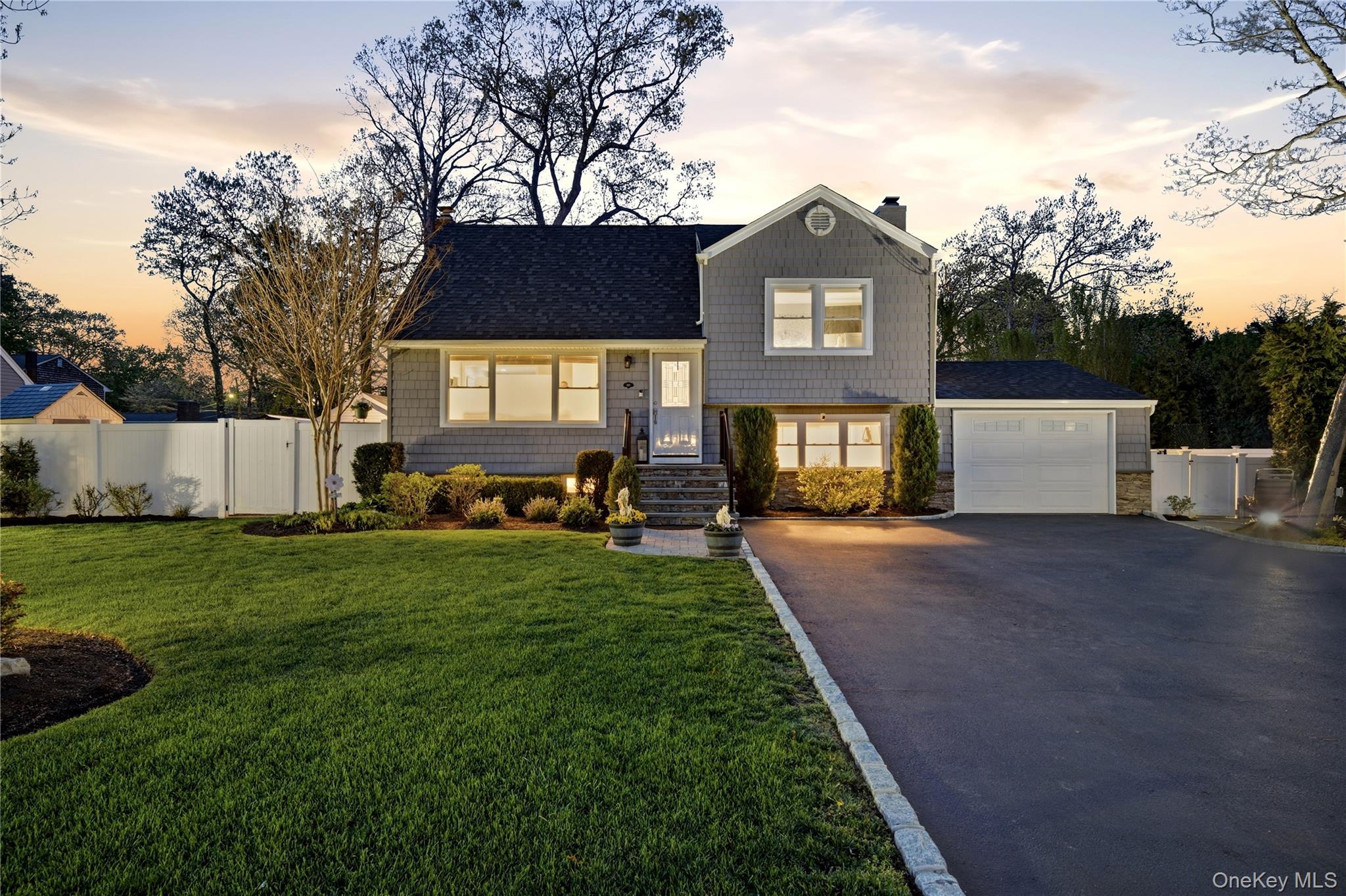 237 Woodlawn Avenue