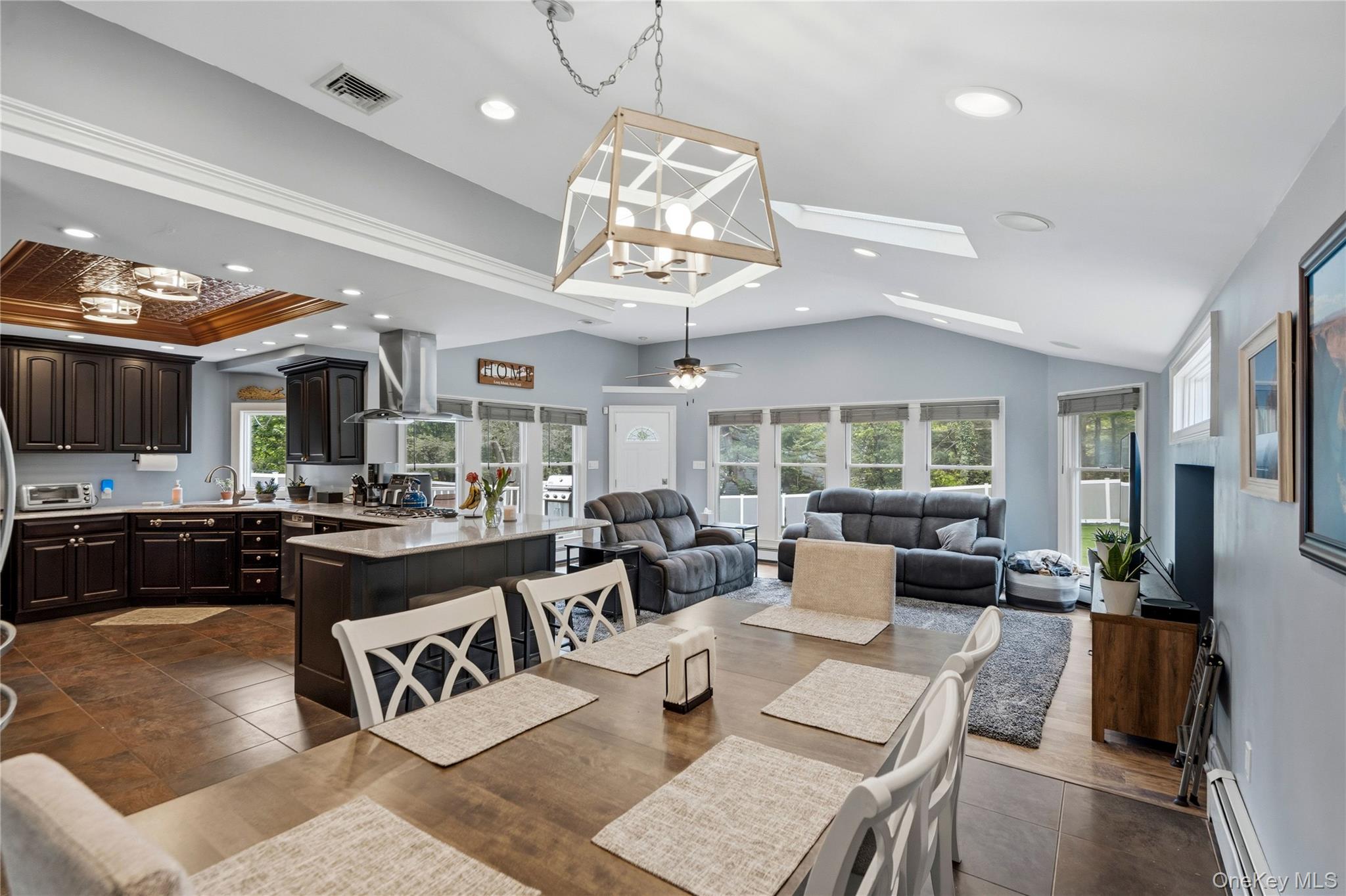 12 Buccaneer Lane