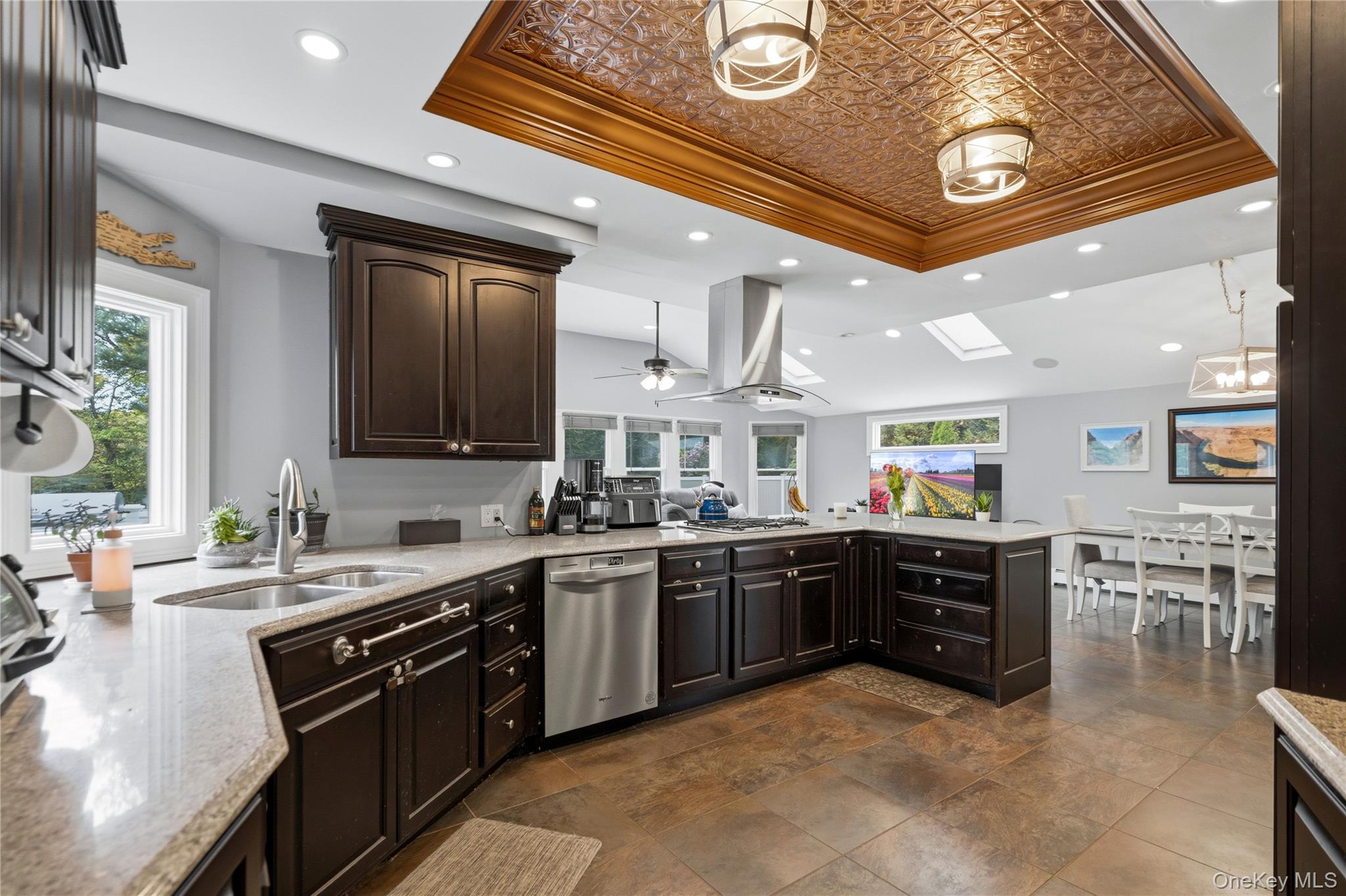 12 Buccaneer Lane