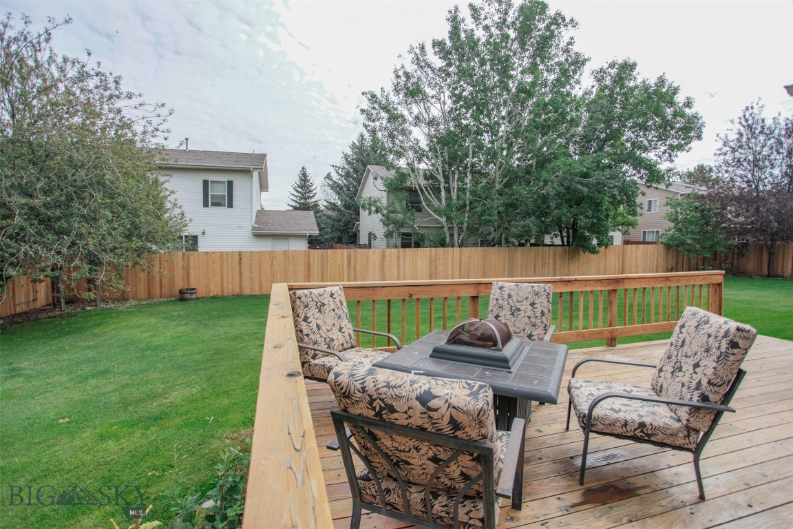 306 S Yellowstone Avenue