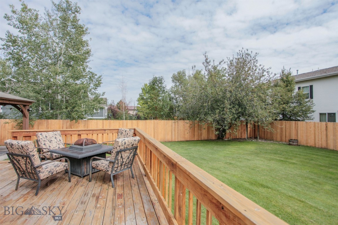 306 S Yellowstone Avenue