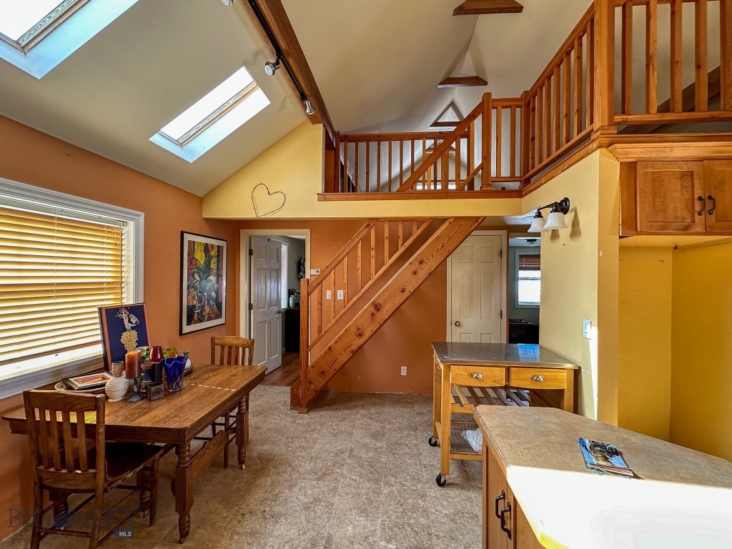 624 N Willson Avenue