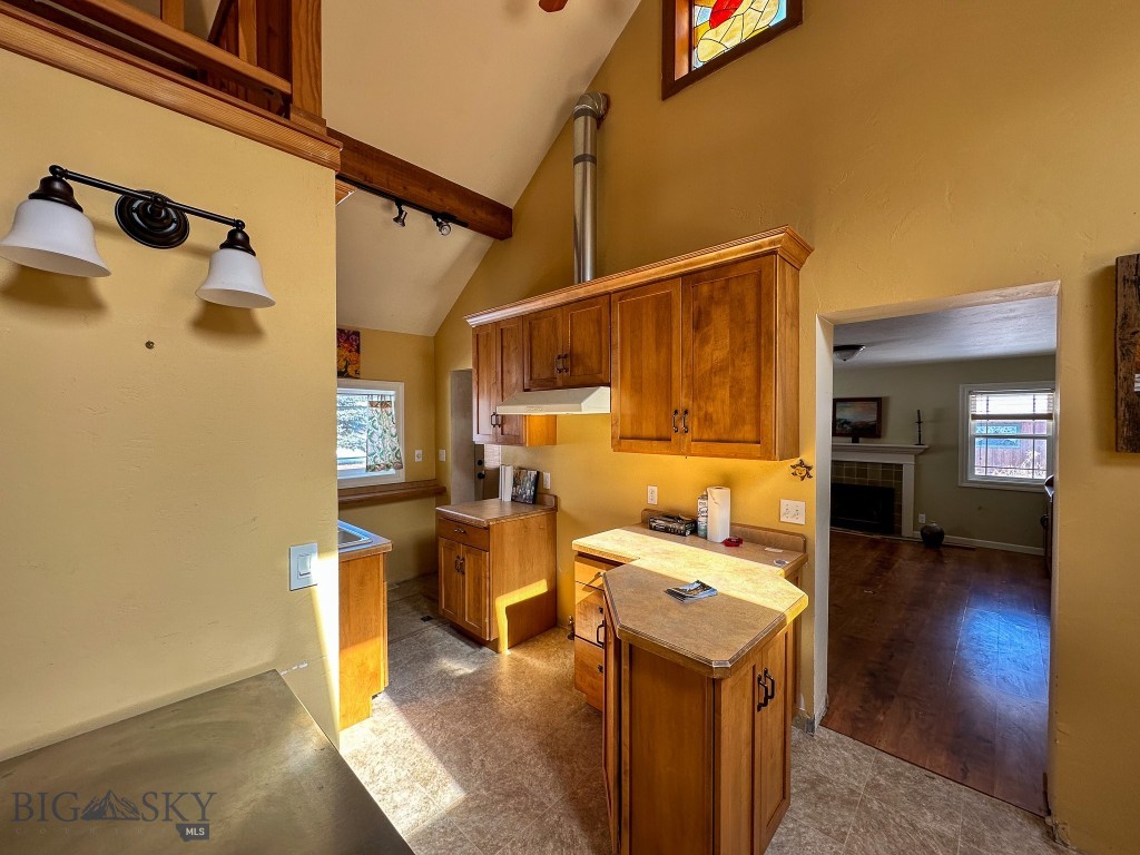 624 N Willson Avenue