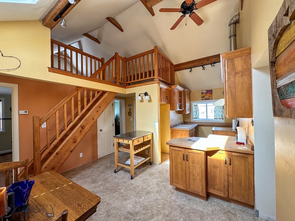 624 N Willson Avenue