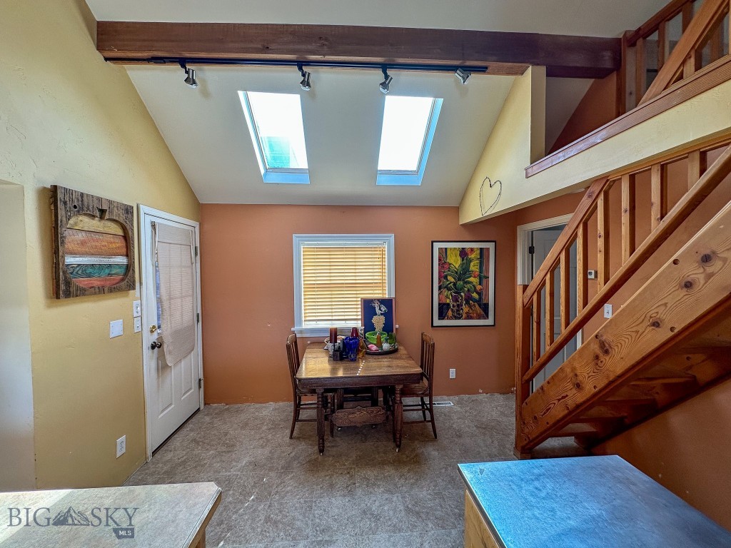 624 N Willson Avenue