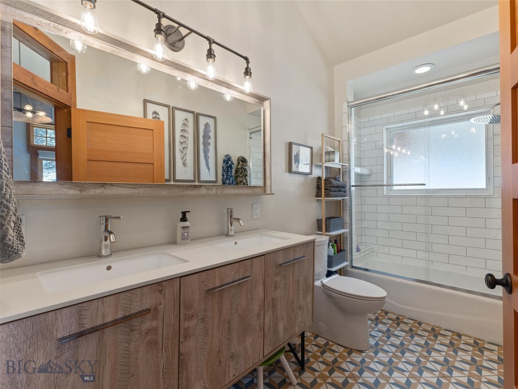 3462 Bear Canyon Road