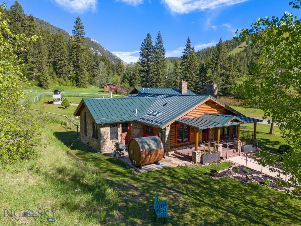 3462 Bear Canyon Road