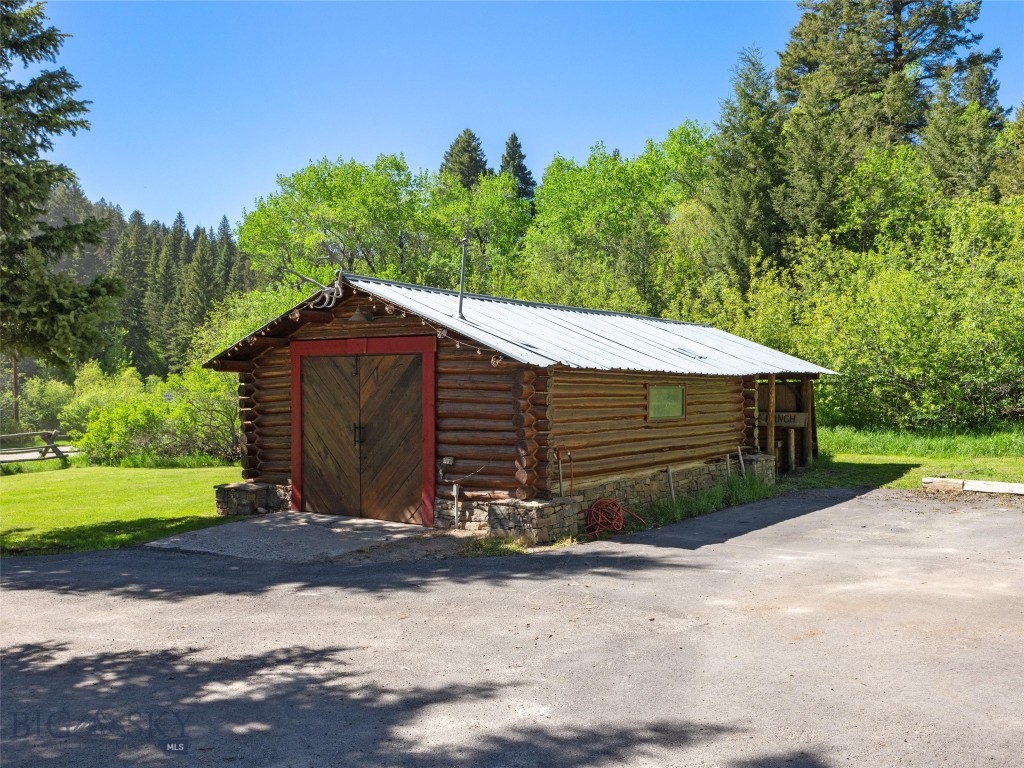 3462 Bear Canyon Road