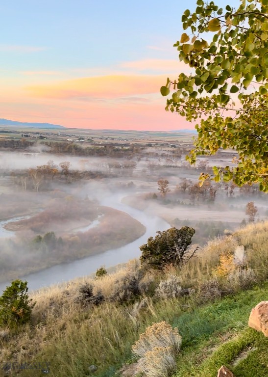 240 Meken Ranch Road